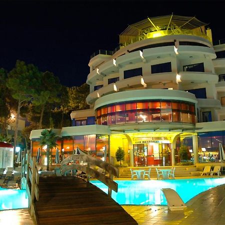 Vela Hotel Restaurant Golem  Ngoại thất bức ảnh