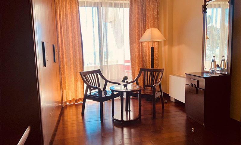 Vela Hotel Restaurant Golem  Ngoại thất bức ảnh